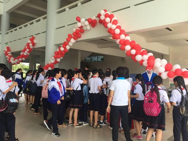 Sở Giáo dục và Đào tạo Thừa Thiên Huế phối hợp với Trường Đại học Y dược tổ chức chương trình hỗ trợ cộng đồng “Phòng ngừa lạm dụng trẻ em”