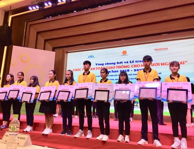 Thừa Thiên Huế đạt giải nhất, nhì cuộc thi “An toàn giao thông cho nụ cười ngày mai” năm học 2018-2019 