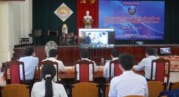 Hai dự án dự thi Cuộc thi nghiên cứu khoa học, kỹ thuật cấp quốc gia học sinh trung học năm học 2021 – 2022 của tỉnh Thừa Thiên Huế đều đạt giải