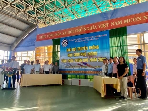 Khai mạc Giải Bơi truyền thống học sinh phổ thông tỉnh Thừa Thiên Huế năm 2022