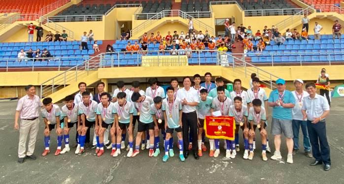 Kết quả vòng bán kết giải bóng đá truyền thống học sinh THPT tỉnh Thừa Thiên Huế lần thứ III - năm 2023 và lịch thi đấu trận chung kết, bế mạc giải