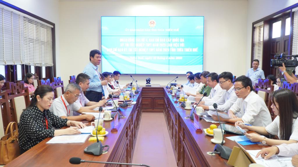 Đoàn Công tác số 4 của Ban Chỉ đạo cấp quốc gia Kỳ thi tốt nghiệp trung học phổ thông năm 2023 kiểm tra và làm việc tại tỉnh Thừa Thiên Huế