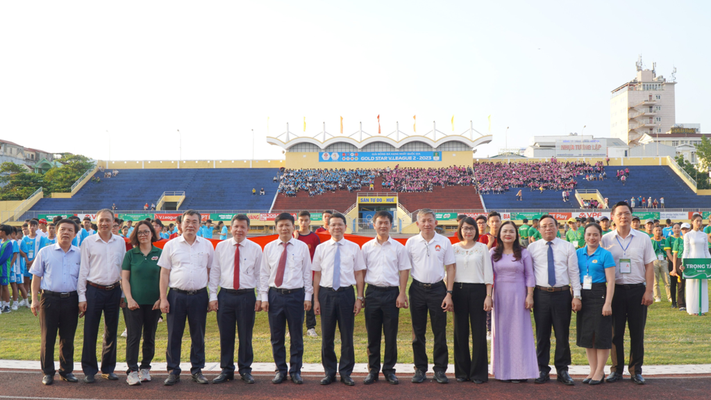 Bộ GDĐT phối hợp với UBND tỉnh Thừa Thiên Huế tổ chức khai mạc giải thể thao học sinh phổ thông toàn quốc 2023