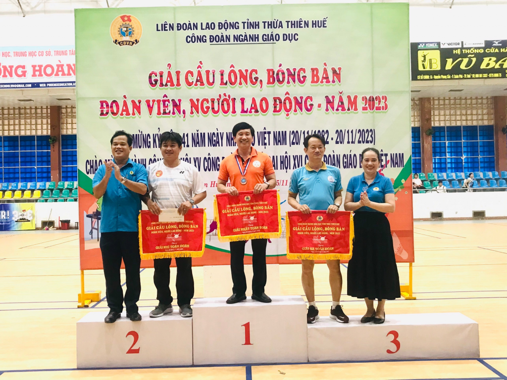 Công đoàn ngành Giáo dục tỉnh Thừa Thiên Huế tổ chức Giải Cầu lông, Bóng bàn đoàn viên, người lao động năm 2023
