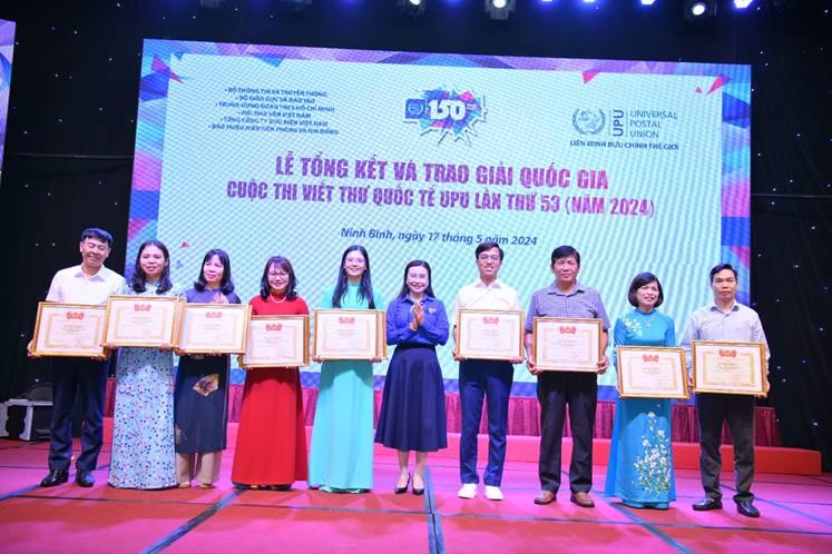 Trao giải Cuộc thi Viết thư quốc tế UPU lần thứ 53 - năm 2024